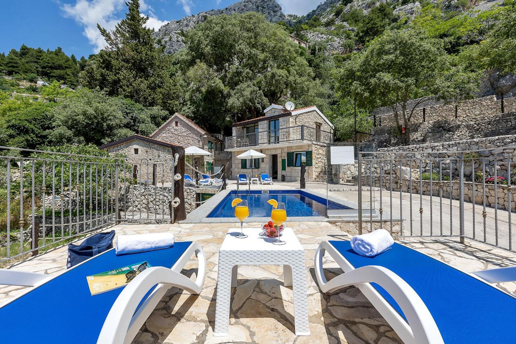 Stonehouse Residence In Makarska With Heated Pool Exteriör bild